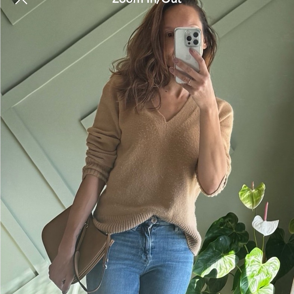 Banana republic women brown sweater S
